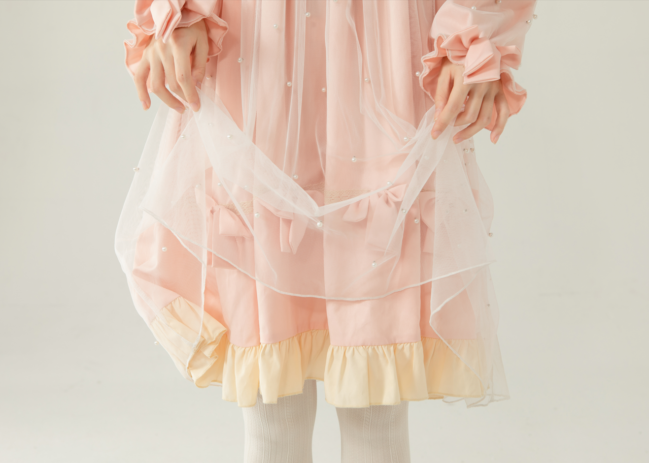 Sweet Lolita Pearl Bow Princess Dress Long Sleeve Japanese Style Mesh Overlay Pullover Kawaii Girl Outfit