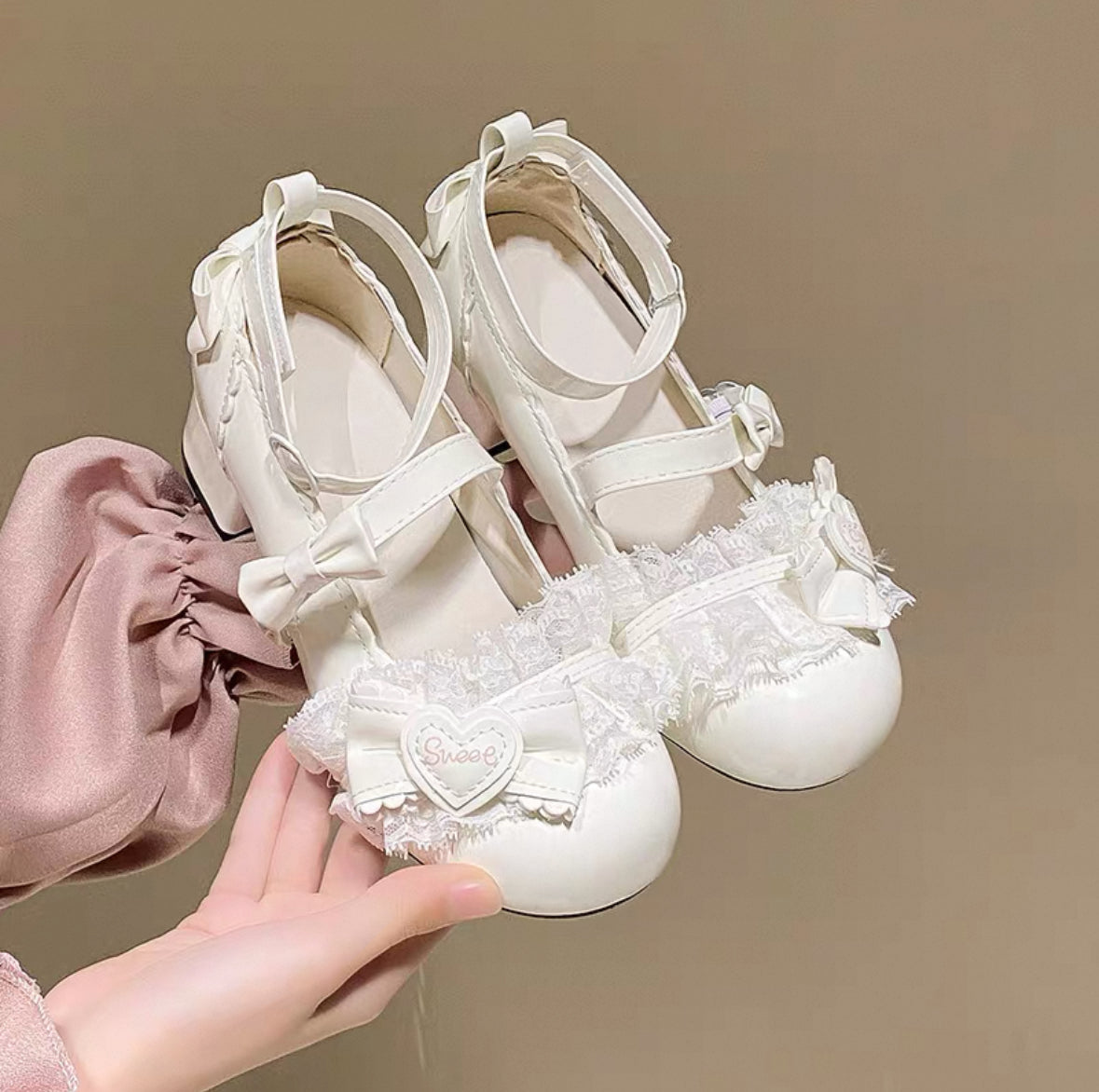 Sweet Lolita Lace Bow Heart Mary Jane Shoes Princess Style Patent Flats for Girls