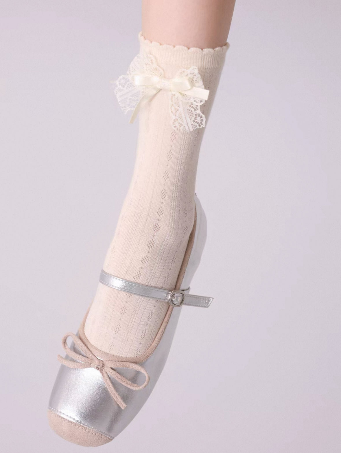 Cute Lace Bow Crew Socks 2-Pair Set for Girls Women Summer Breathable Frilly Ruffle Ankle Socks