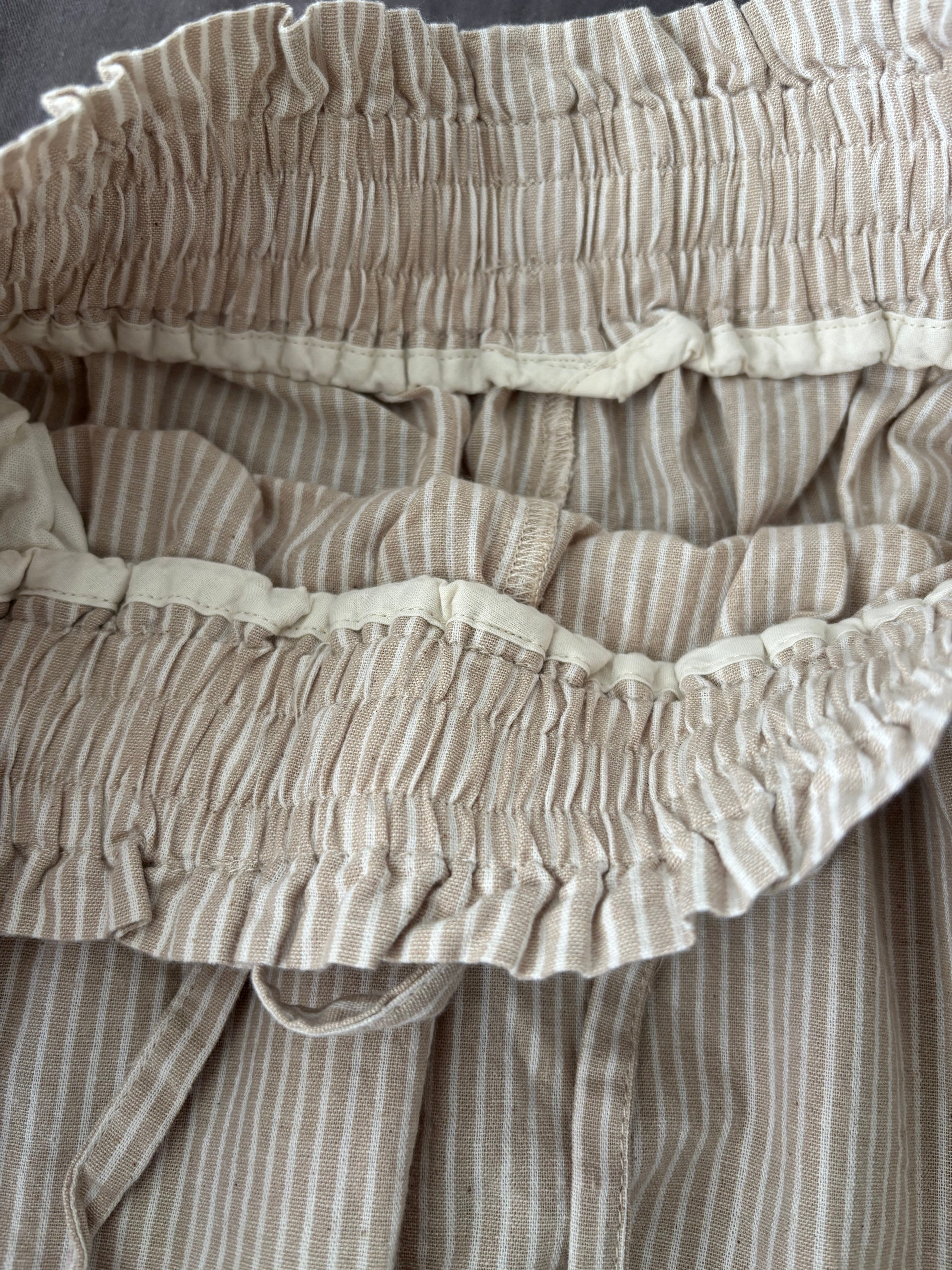 Women tan strip ruffle cotton A-line skort