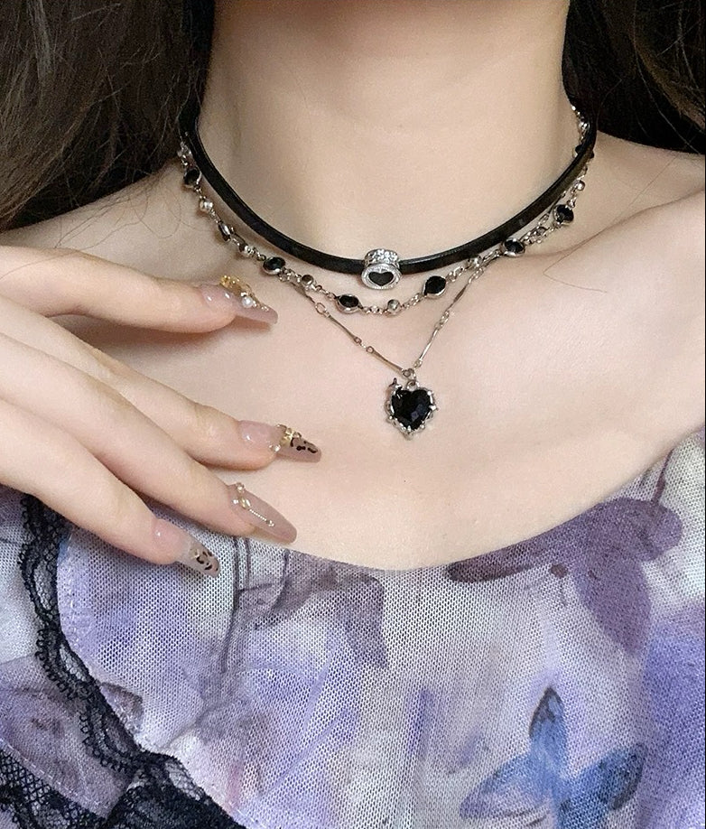 Minimalist Irregular Gothic Butterfly Chain Necklace Safety Pins Punk Emo Layered Choker Futuristic Silver Statement