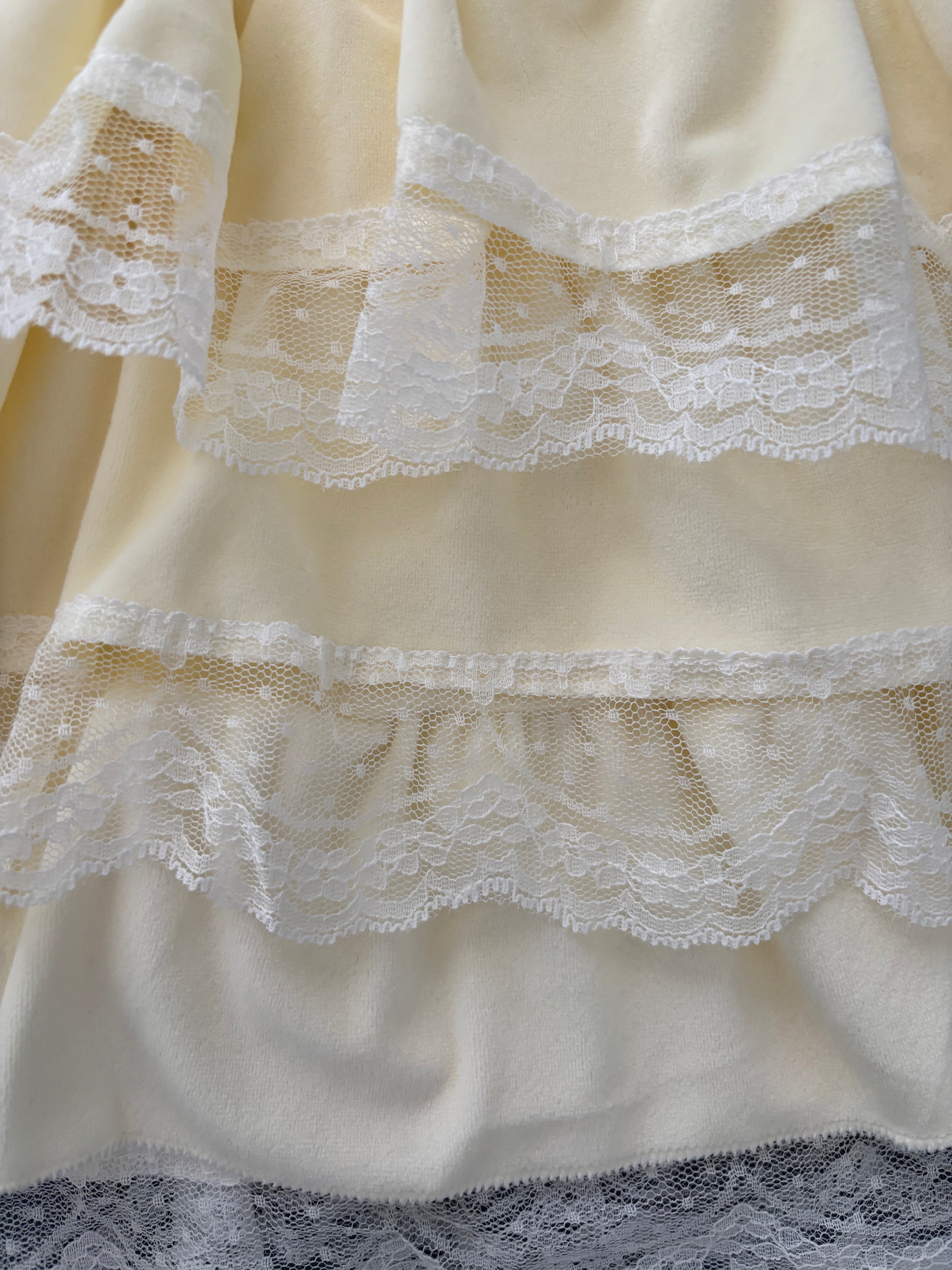 Cream yellow fluffy lace tutu mini skirt with under pants