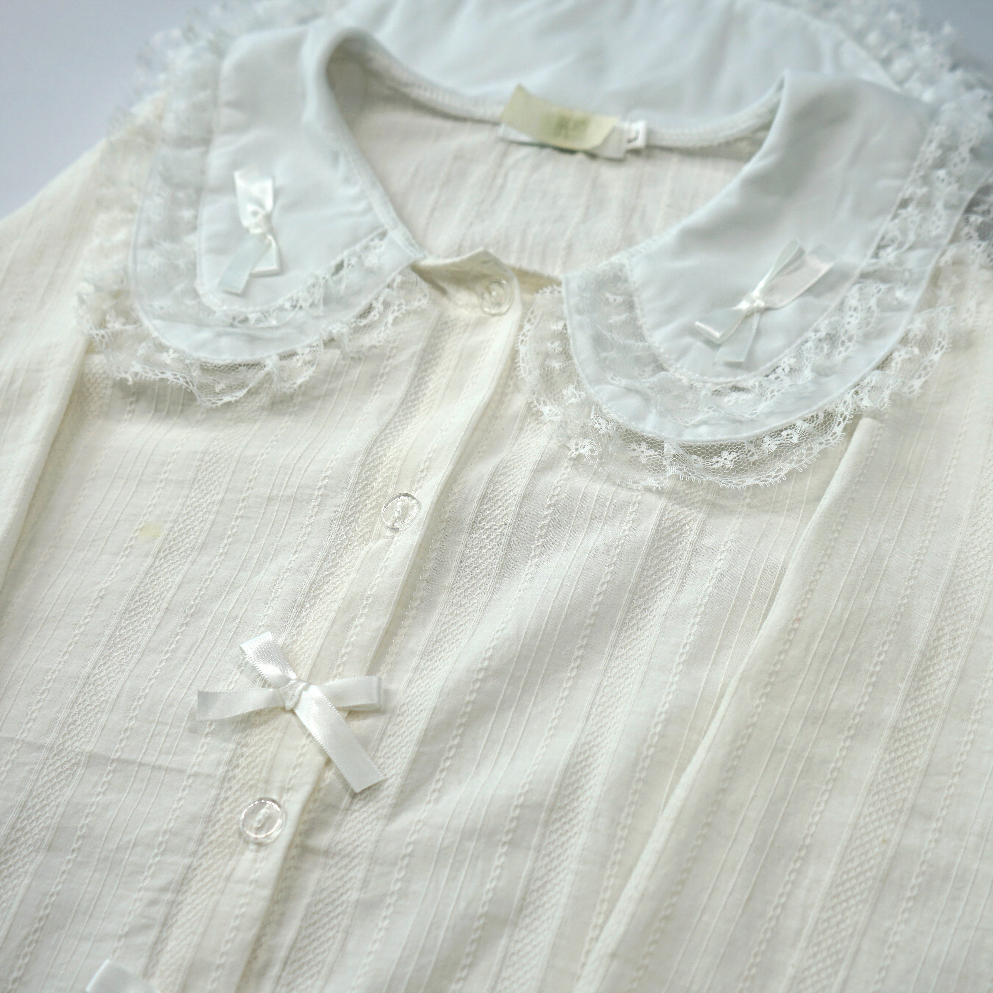 Gothic Lolita Black Blouse with Lace Collar and Bows Vintage Ruffle Long Sleeve Shirt