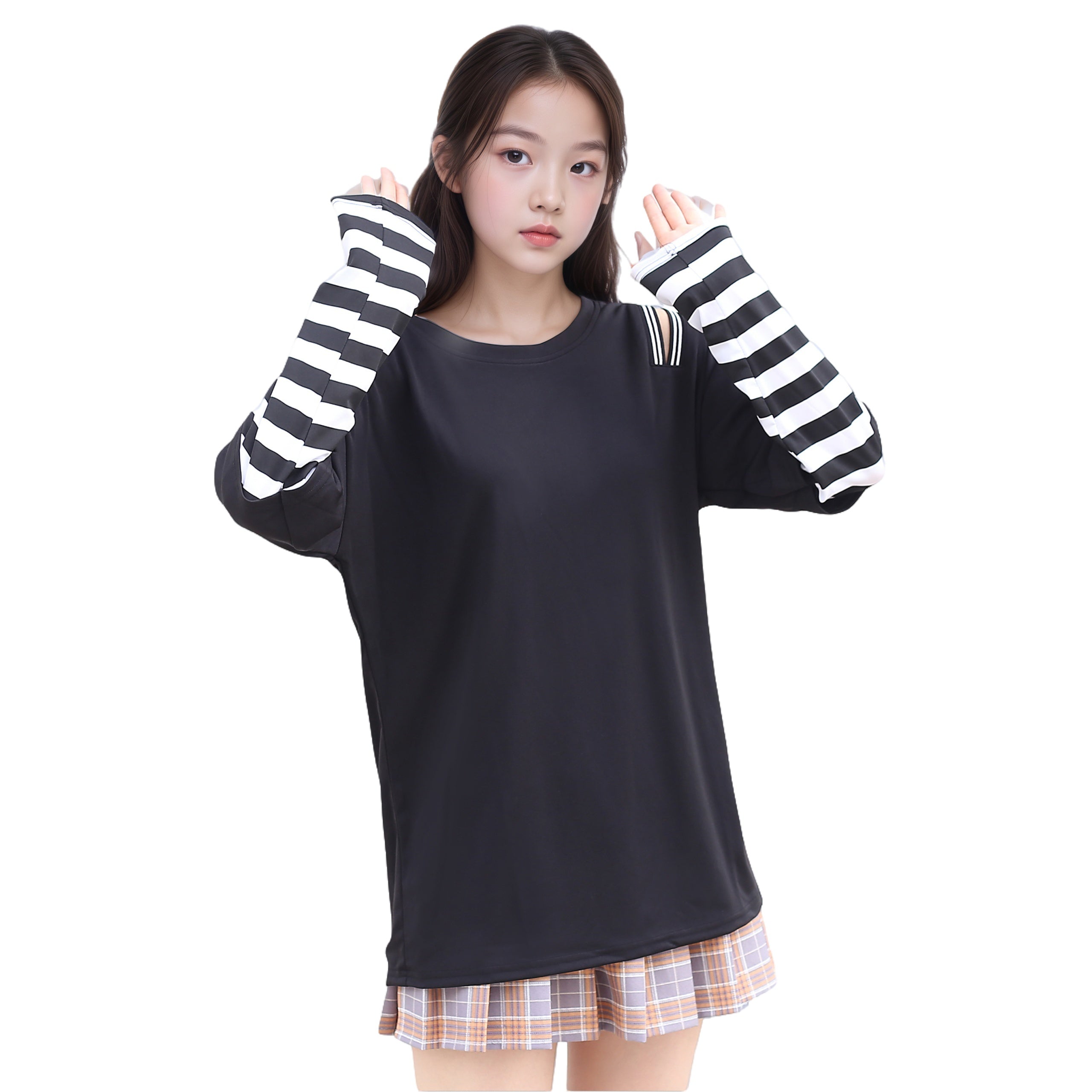 Harajuku-style cold shoulder long sleeve T-shirt with striped sleeves and oversized fit