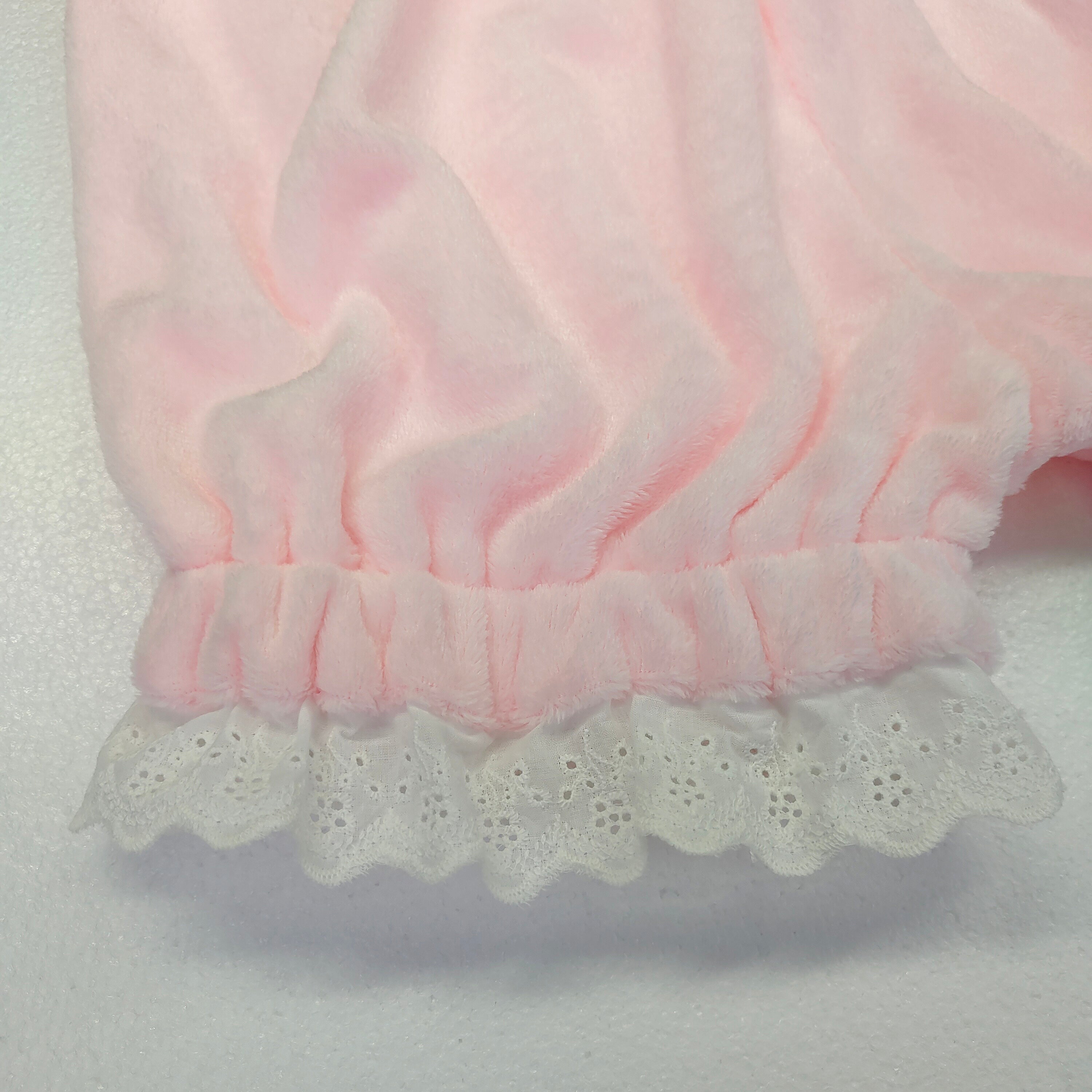 Lolita Style Velvet Bloomers Shorts with Lace Trim Soft Corduroy Puff Shorts for Women