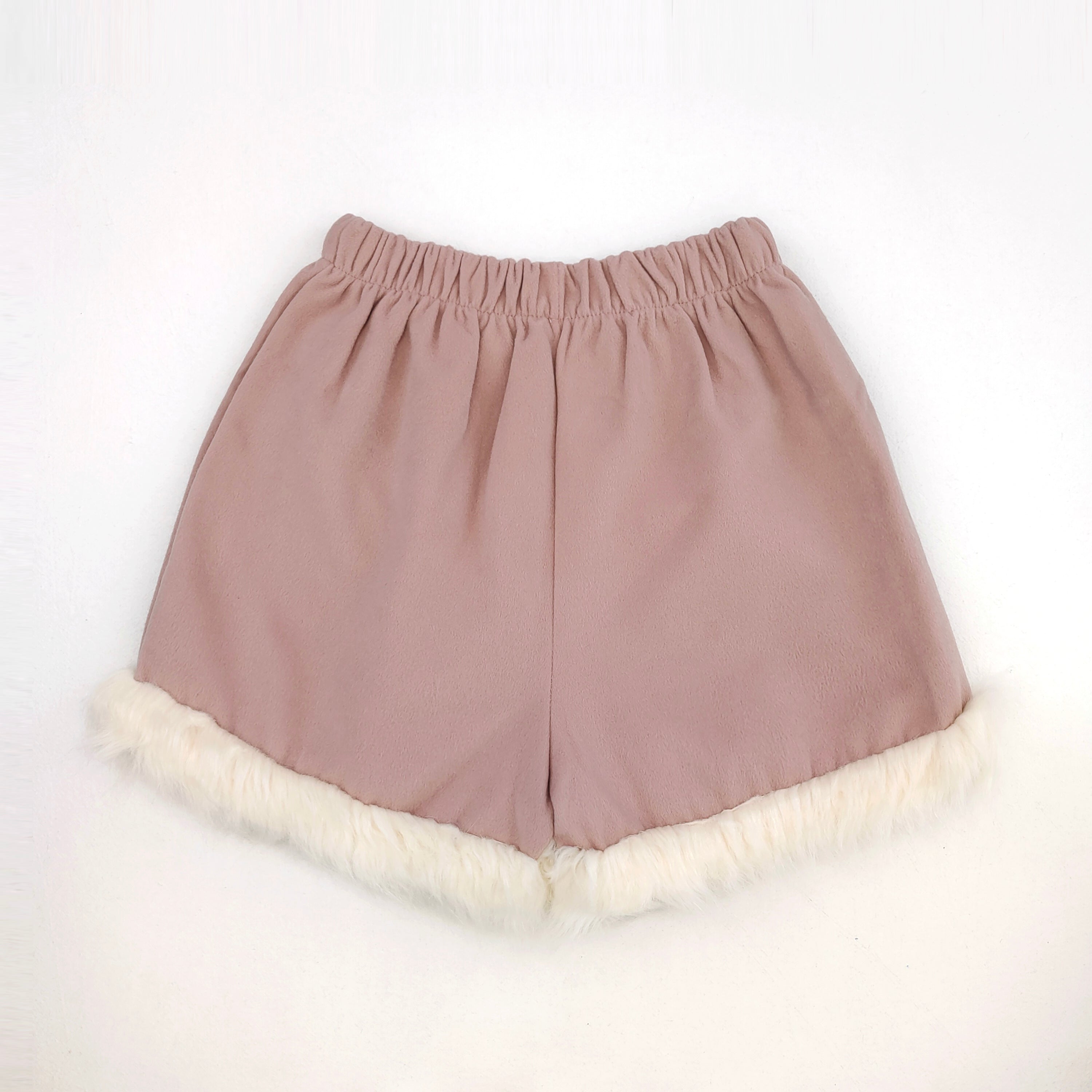 Cozy elastic waist winter shorts with fluffy hem
