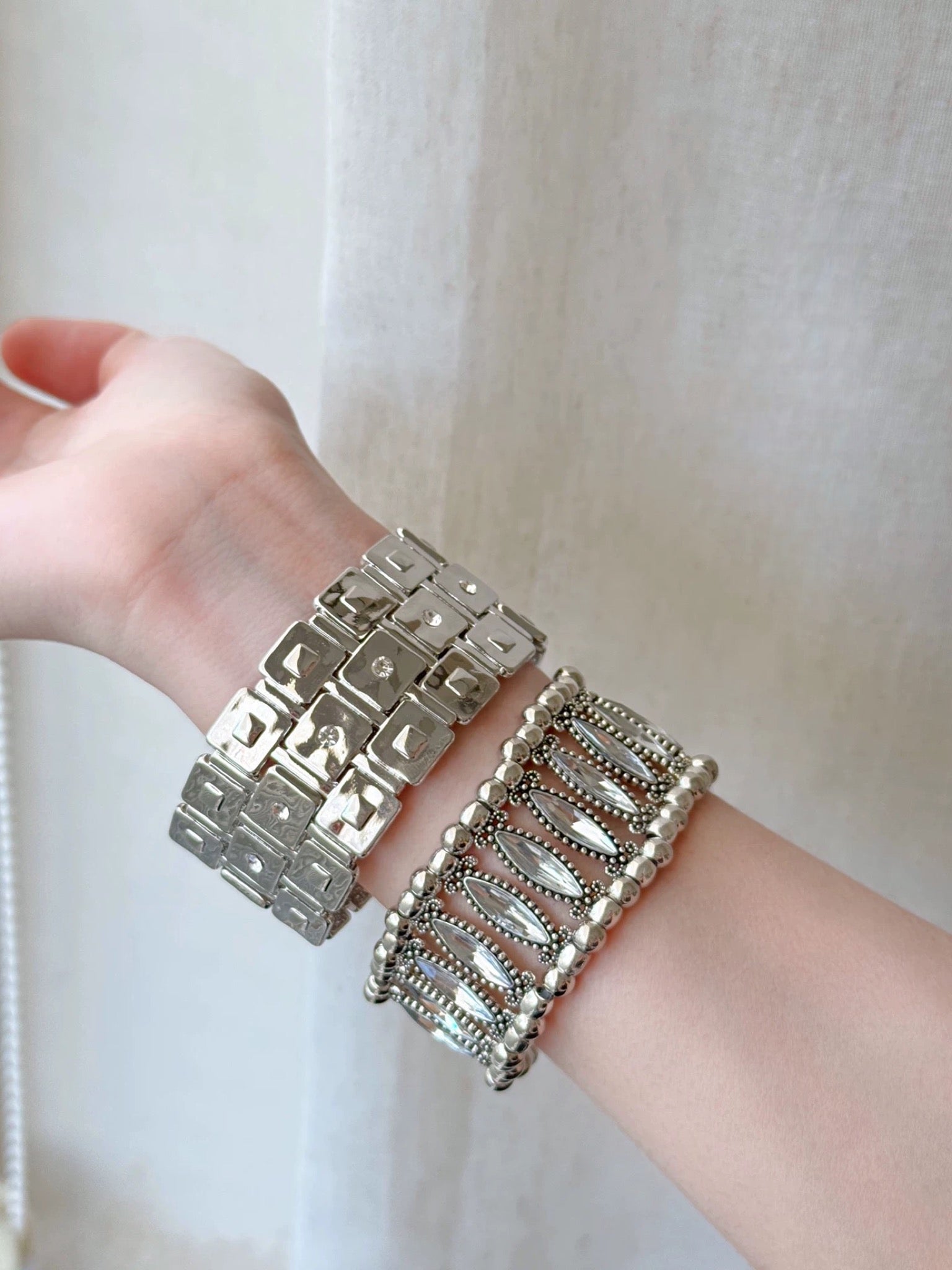 Heavy Crystal Elastic Wide Cuff Bracelet Women's Geometric Rhinestone Bangle Unique Stretch Arm Jewelry