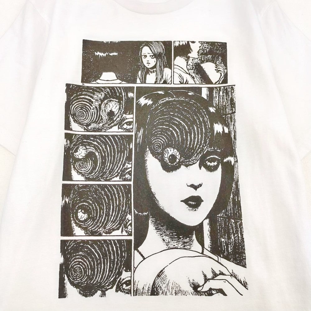Japanese Horror Manga Graphic T-Shirt White Cotton Tee with Creepy Uzumaki Style Print